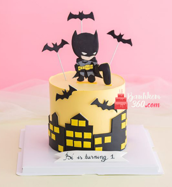 Bánh sinh nhật siêu nhân - Batman tí hon