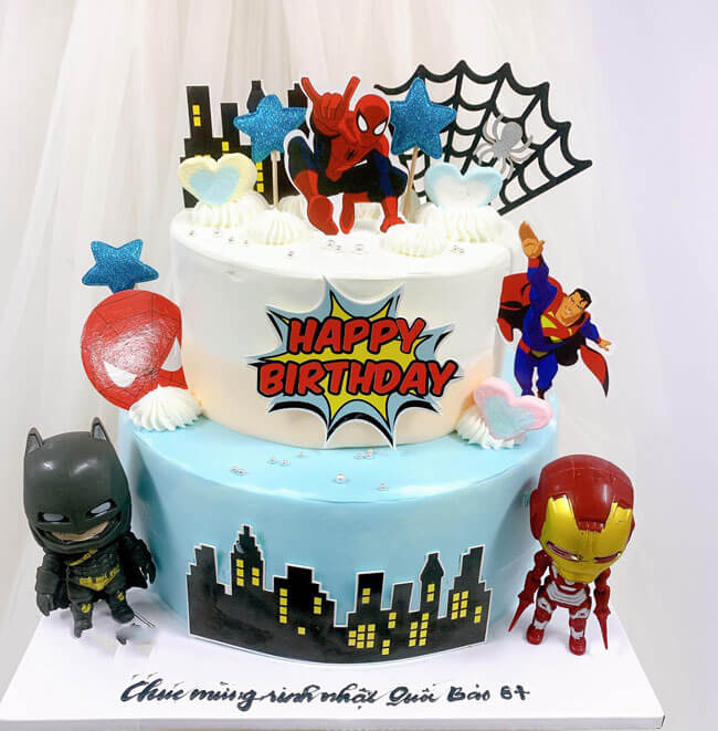 Bánh sinh nhật siêu anh hùng 2 tầng