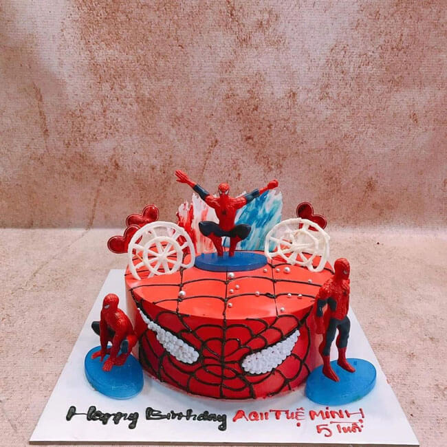 Bánh sinh nhật người nhện độc đáo được yêu thích nhất