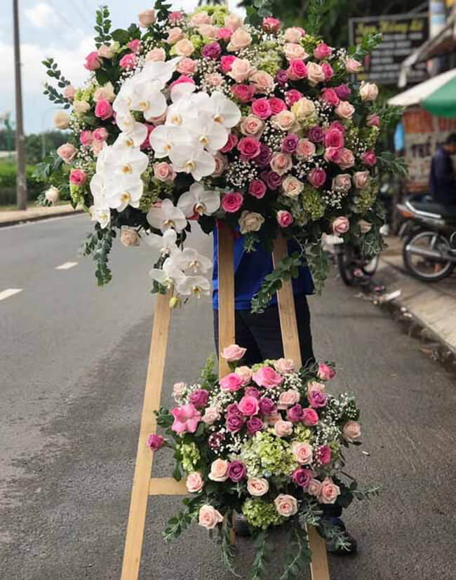 Hoa khai trương thiết kế theo yêu cầu khách hàng